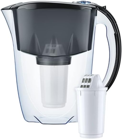 AQUAPHOR Water Filter Jug Prestige I 1 X A5 Filter Included I Capacity 2.8l I Fits in the Fridge Door I Reduces Limescale Chlorine & Microplastics Black