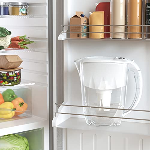 AQUAPHOR 7 Cup Ideal Water Filter Pitcher with 1 x B15 Filter | Reduces Chlorine & Heavy Metals | Fast Flow Water Filtration | BPA-Free & Dishwasher Safe | Improved & Filtered Water | White