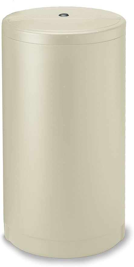 Metered water softener with 3/4" Fleck 5600 Econominder control, 32,000 grain capacity with by-pass valve