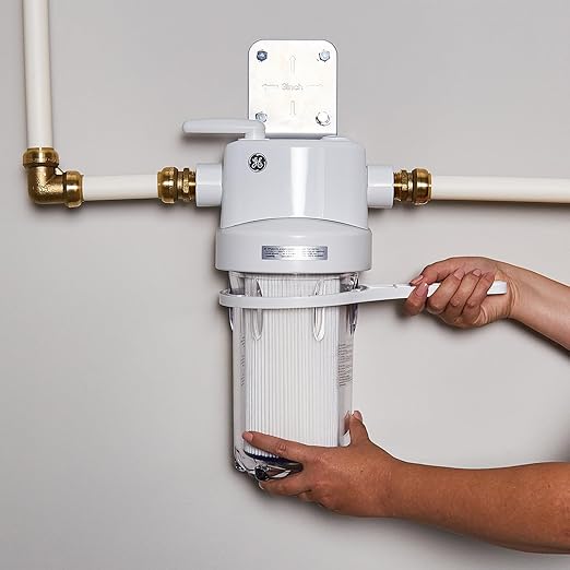 GE Whole House Water Filtration System & Filters | Reduces Sediment, Rust & More | Install Kit & Accessories Included | GXWH40L, FXHSC