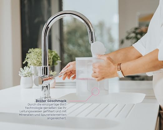 BWT Table Water Filter AQUAlizer Station | Advantage Pack with 2 Filter cartridges and Additional Glass Carafe