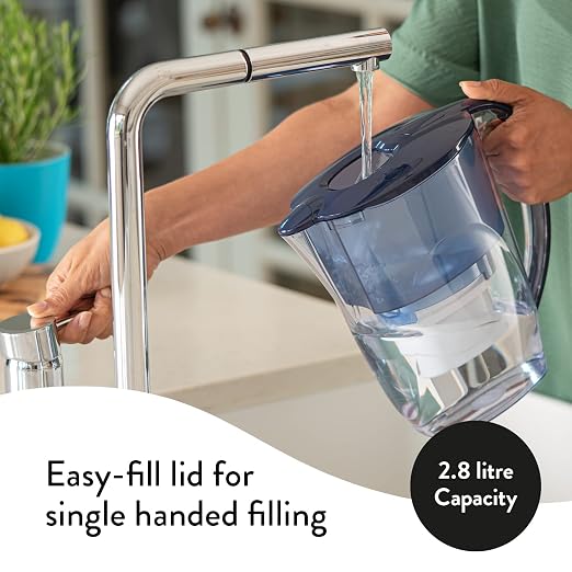 Aqua Optima Oria Water Filter Jug & 1 x 30 Day Evolve+ Filter Cartridge, 2.8 Litre Capacity, for Reduction of Microplastics, Chlorine, Limescale and Impurities, Blue