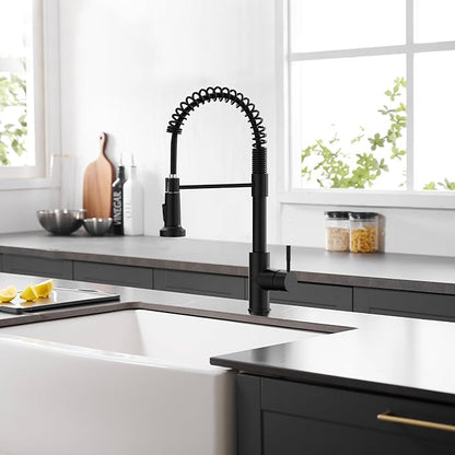 GIMILI Black Kitchen Faucet with Pull Down Sprayer Single Hole Spring Kitchen Sink Faucet, Suitable for Farmhouses, RV, Utility Laundry Room, Outdoor, and Campers. Llave para fregadero de cocina