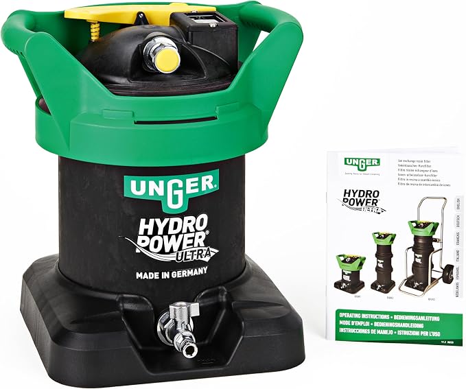 Unger Commercial HydroPower Ultra DI Tank - Pure Water for Professional Window Cleaners - Includes Deionization Resin, Small - UHP01