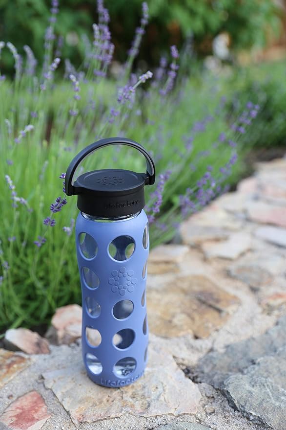 Lifefactory 22-Ounce Glass Water Bottle with Classic Cap and Protective Silicone Sleeve, Stone Gray