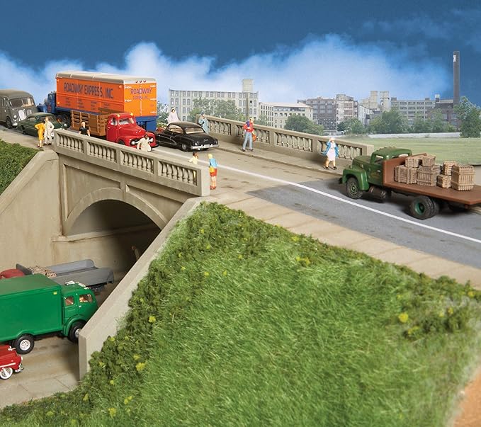 Walthers Cornerstone HO Scale Street System- Arched Road Bridge Kit